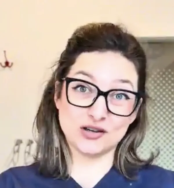 Denisa Alexandra Romanescu, autorisert tannpleier